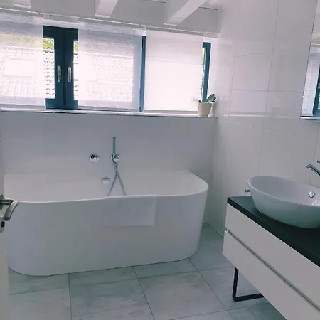 Gaestehaus Am Riedweg 아파트 *