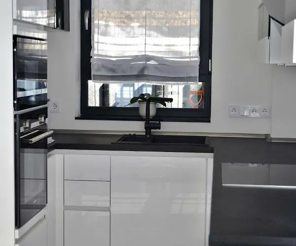 Daire Gaestehaus Am Riedweg Garmisch-Partenkirchen