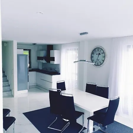 Gaestehaus Am Riedweg Garmisch-Partenkirchen